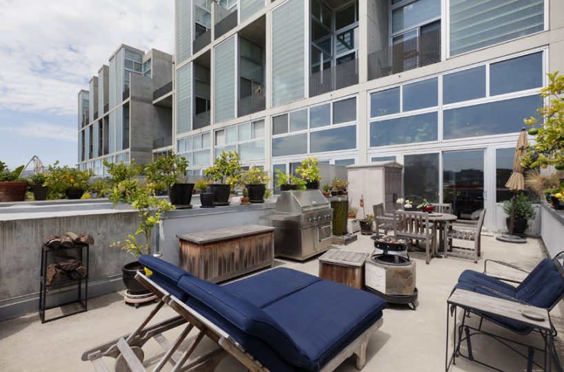 7 855 Folsom 523 Deck 1