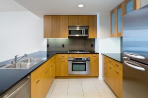 X 355 1 st street s 505 kitchen 1