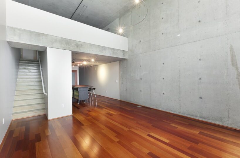 Yerba buena lofts 739 living stiars