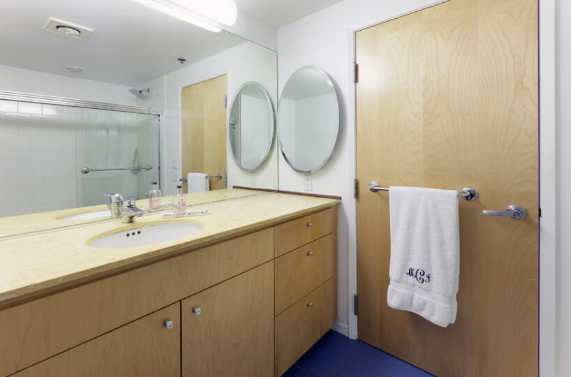 5 77 Dow 1109 1 Bath