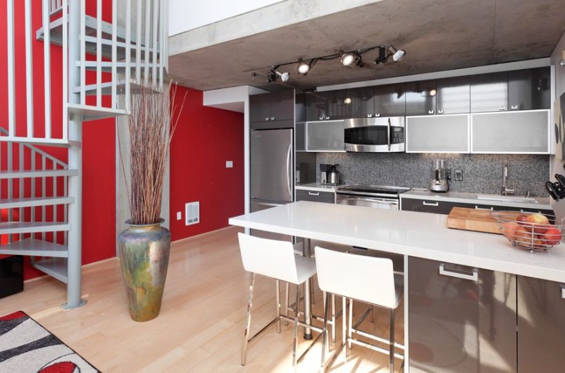 1 855 Folsom 307 kitch 1