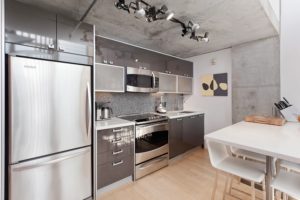 1 855 Folsom 307 kitch 2
