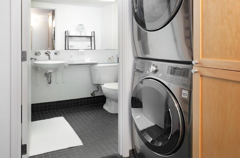 8 855 Folsom 307 laundry