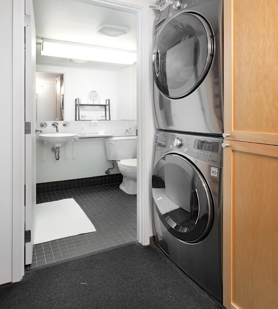 8 855 Folsom 307 laundry