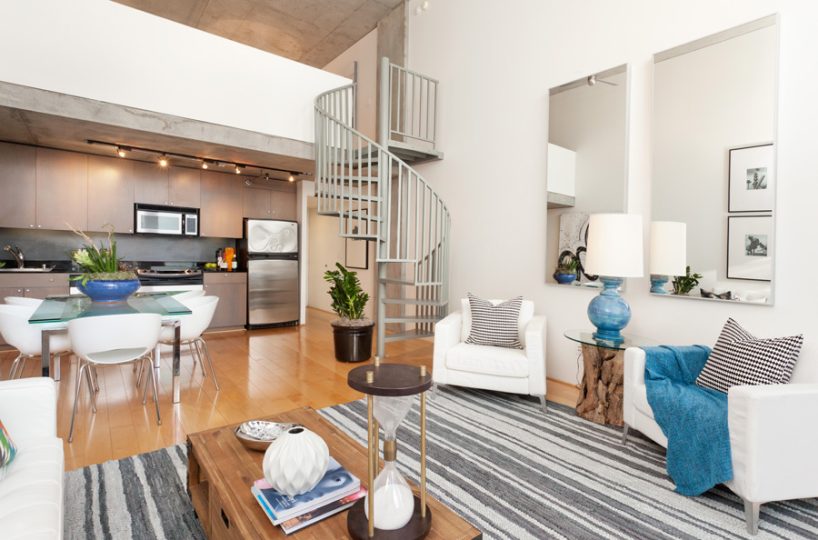 X 1 855 Folsom 334