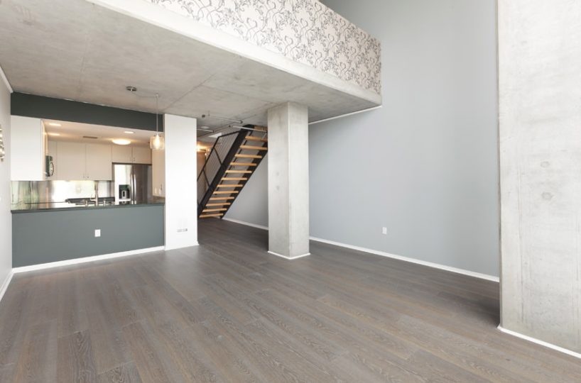 77 Dow 708 Living Room 2