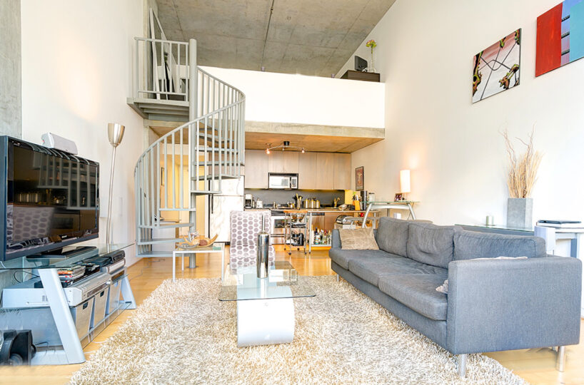 Ybl 340 living 1