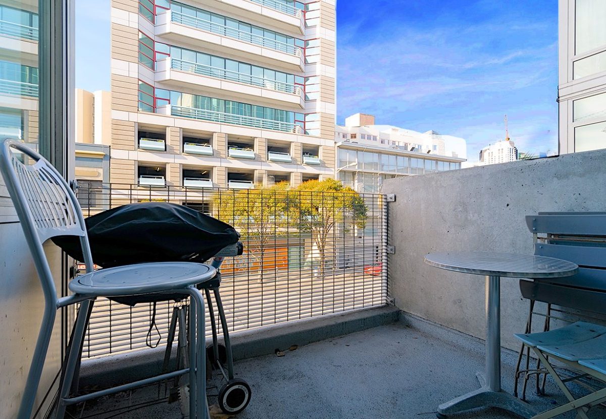 Ybl 340 patio