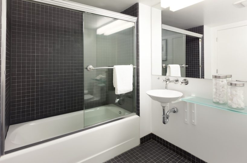 855 Folsom 541 1 Bath