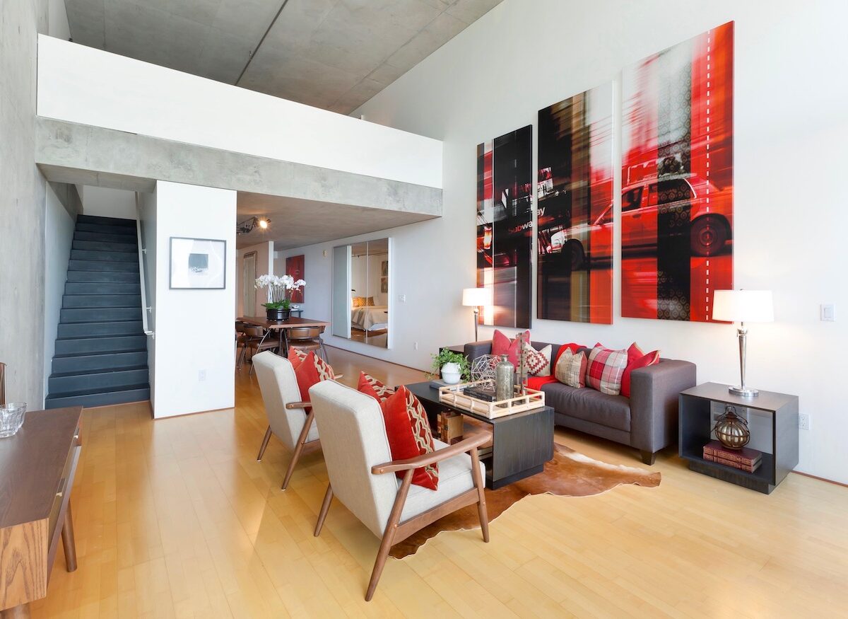 855 Folsom 731 Living Room 1