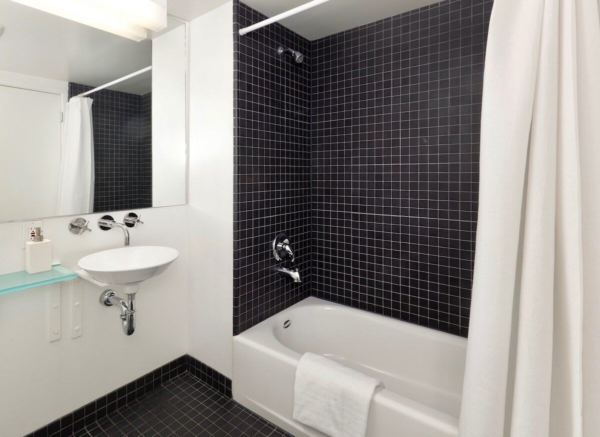 855 Folsom 731 2 Bath