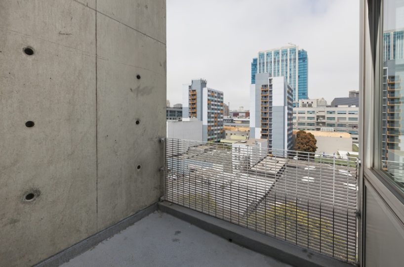 855 Folsom 908 Balcony
