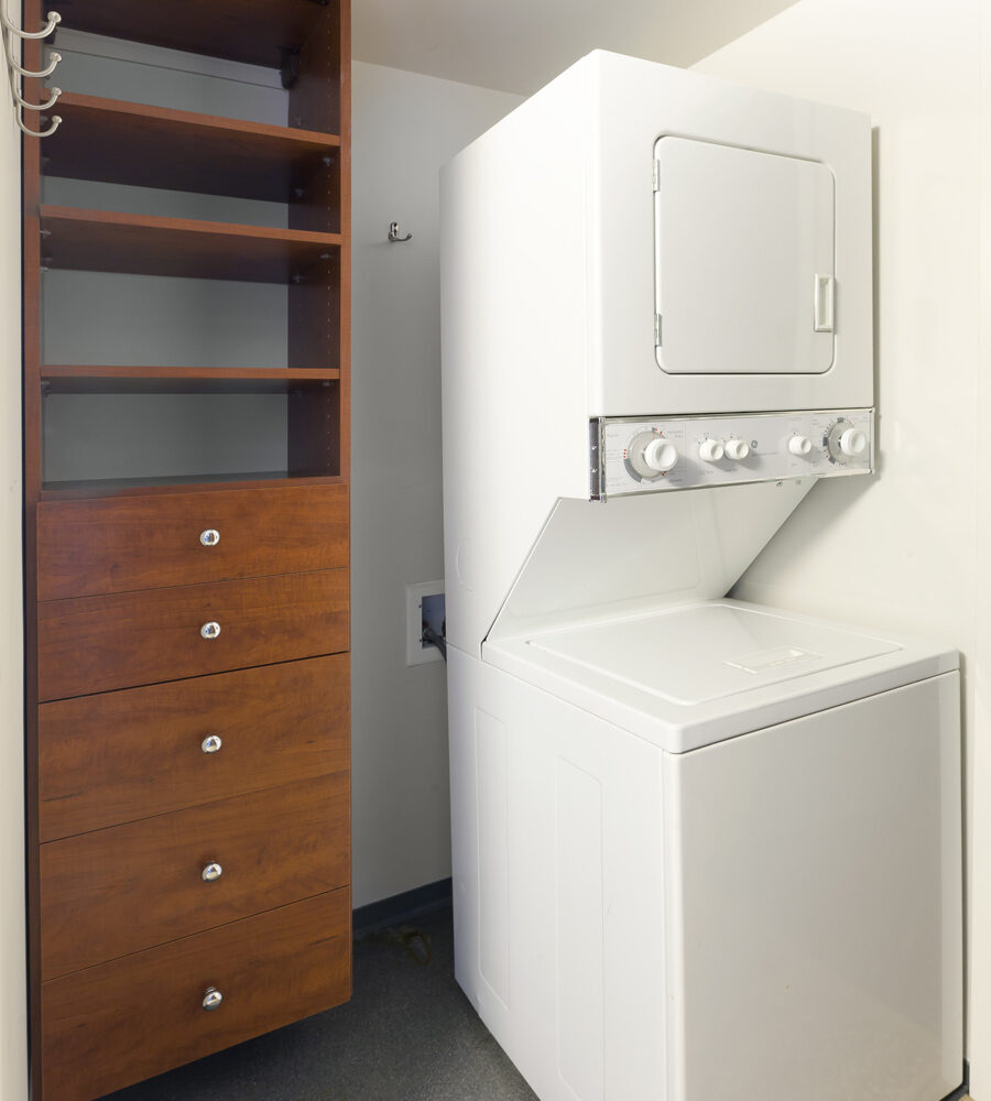 855 Folsom 313 Laundry