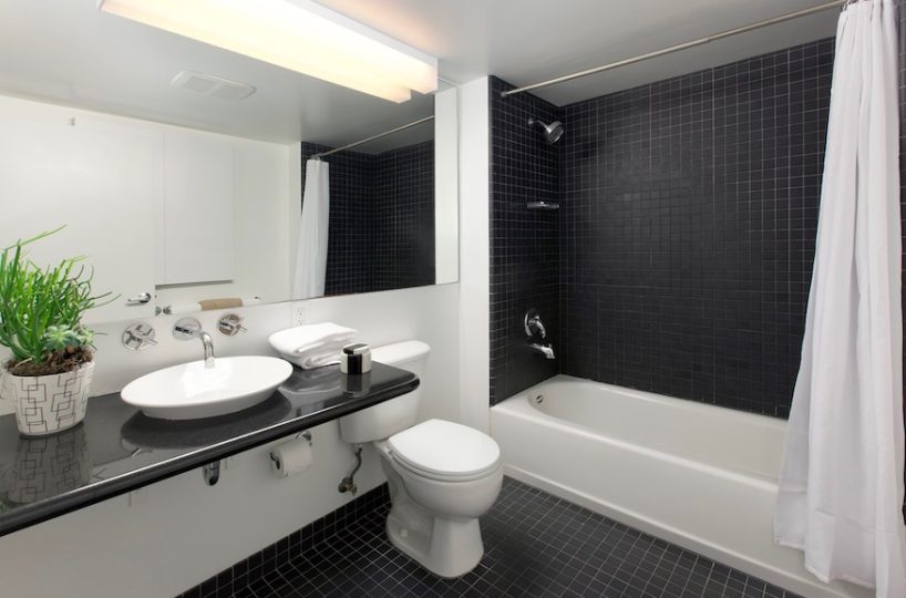 855 Folsom 535 1 Bath
