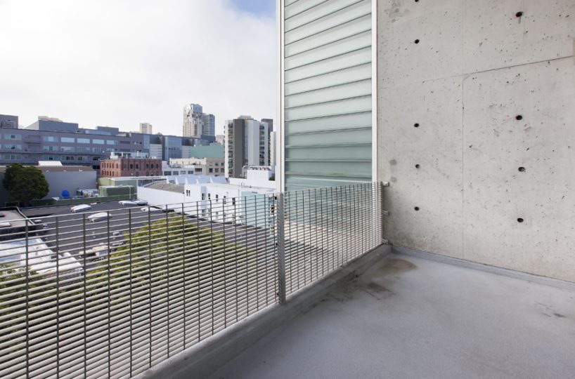855 Folsom 701 Balcony 1