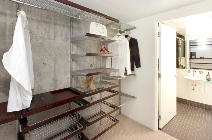 Z 855 Folsom 311 Closet 2