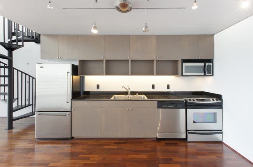 855 Folsom 726 Kitch 2