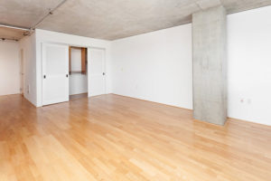 6 77 dow 1107 bedroom
