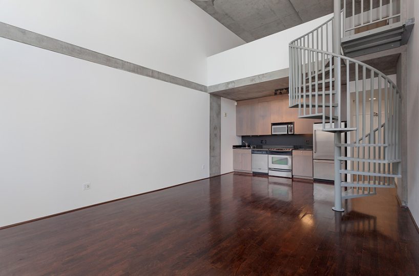 855 Folsom 105 Living Room 3