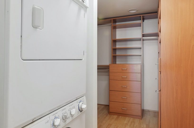 855 Folsom 727 clos 1