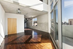 77 Dow 906 Living Room 2