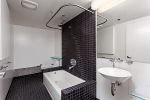 855 Folsom 727 1 bath