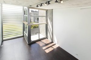 855 Folsom 327 Ovrhd 1