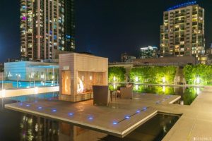 1 Rincon 1805 night