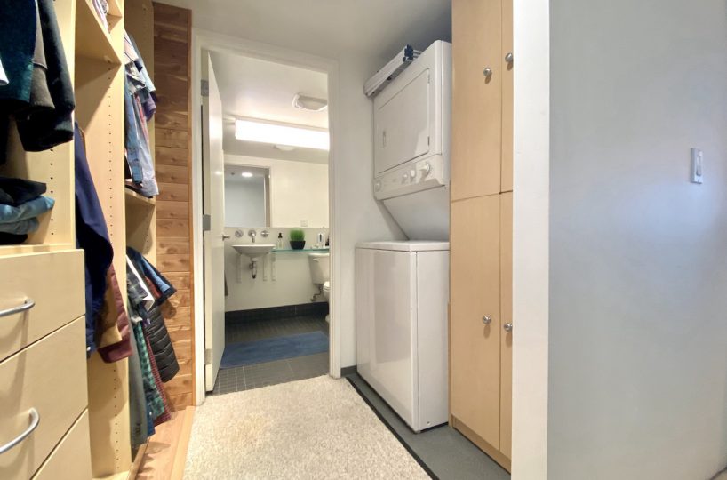 Yerba buena lofts 324 closet 3