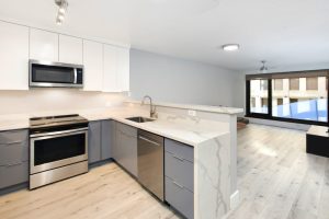 199 NewMontgomery 205 Kitch 1