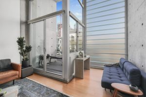 855 Folsom 324 007