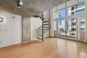855 Folsom 742 003
