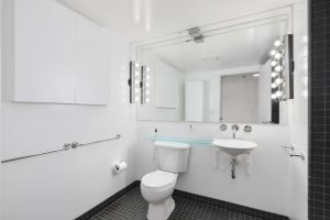 855 Folsom 742 010