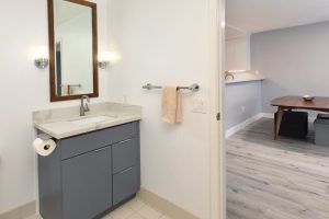 199 NewMontgomery 205 Bath 2 B
