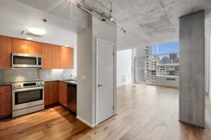 Hawthorne Place #903