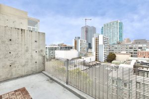 855 Folsom 916 Balcony 1