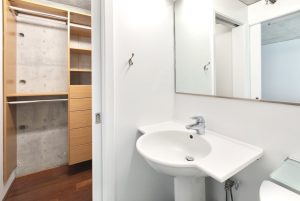 855 Folsom 916 1 Bath 2