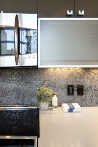 855 Folsom 307 Backsplash