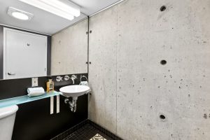 855 Folsom 734 2 Bath