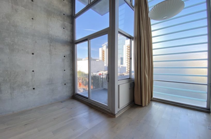 Yerba buena lofts 518 nook office