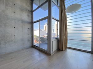 Yerba buena lofts 518 nook office
