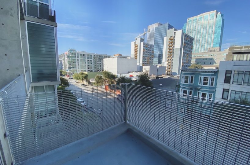 Yerba buena lofts 518 patio