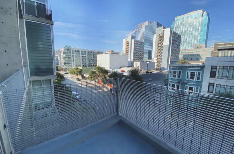 Yerba buena lofts 518 patio