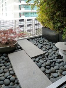 Ybl 736 patio