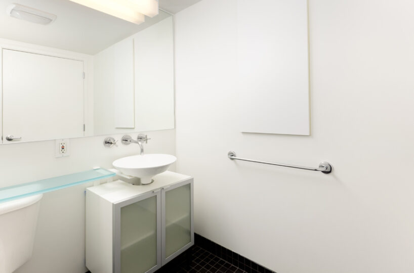 Yerba Buena Lofts #319 – bathroom
