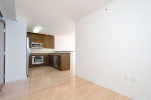 2 199 new montgomery 1504 kitchen:den
