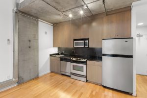 855 Folsom 113 Kitch 1