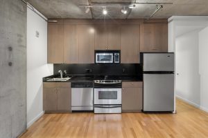 855 Folsom 113 Kitch 3