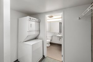 855 Folsom 113 Laundry