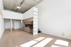 855 Folsom 915 Living Room 3